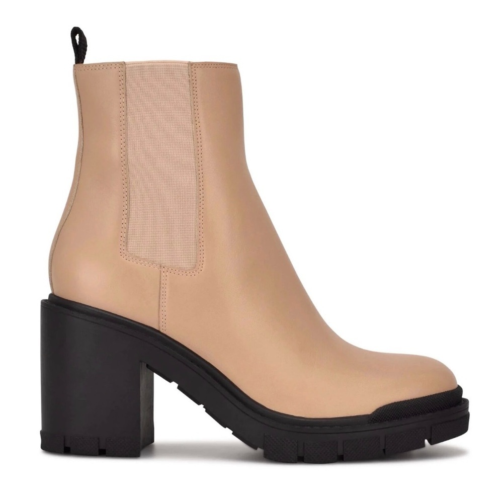 Marc Fisher Vanlisa Chelsea Boot With Lug Sole